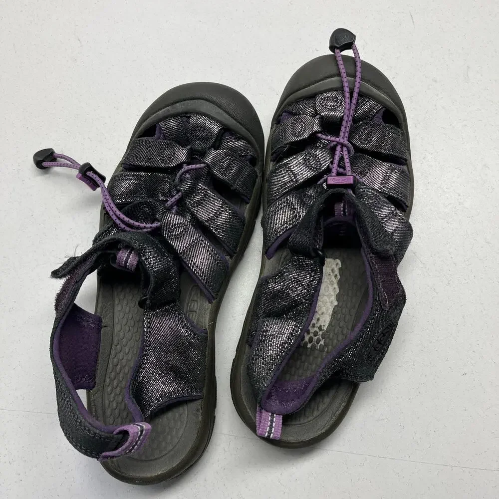 Keen girls newport